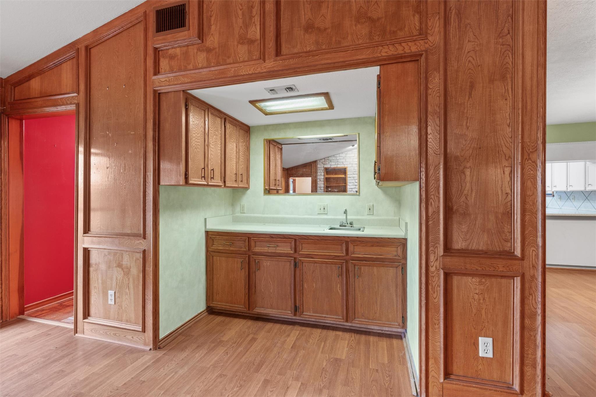 Image 10 of 27 For 400 County Road 440 Rds