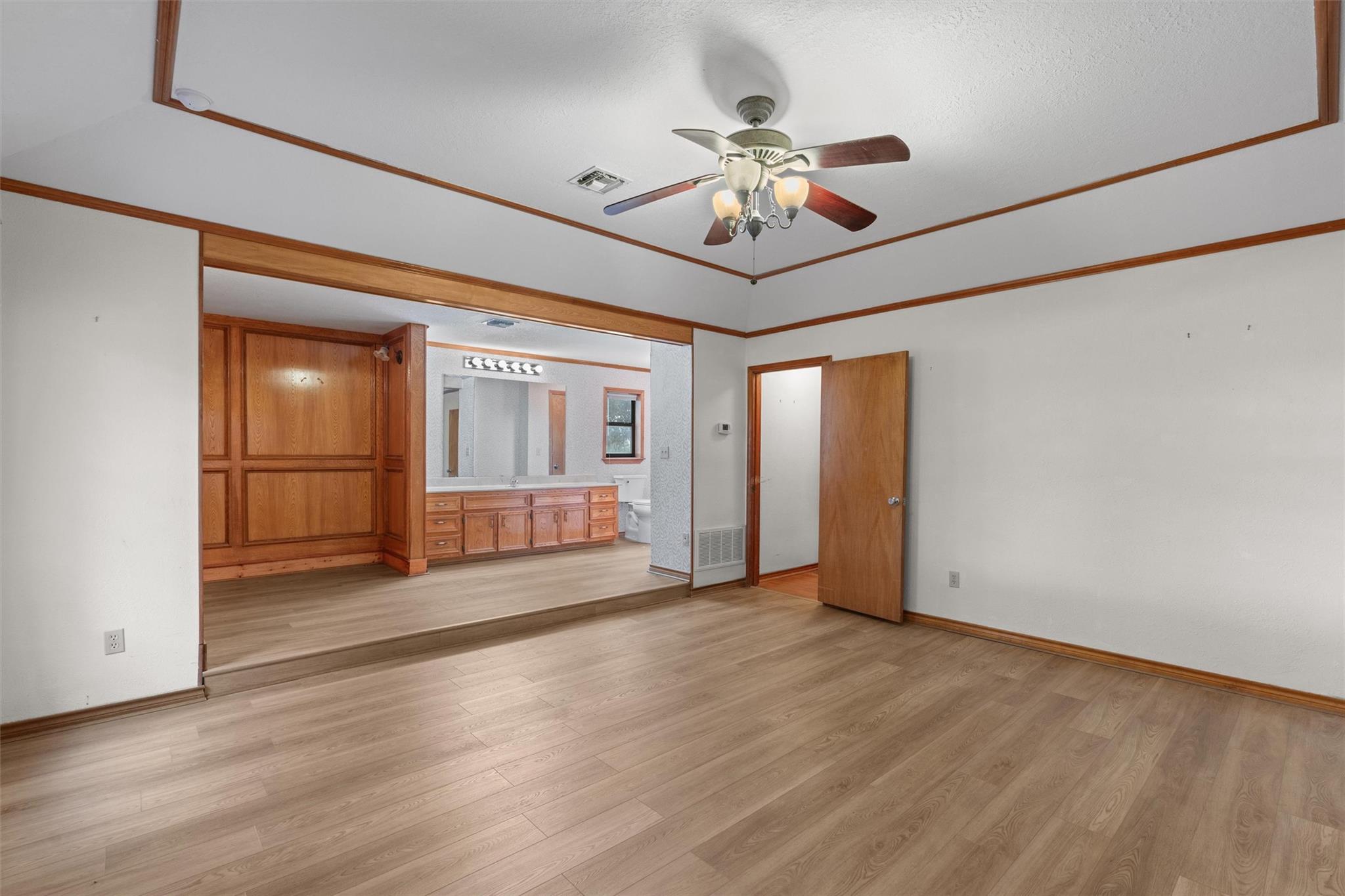 Image 15 of 27 For 400 County Road 440 Rds