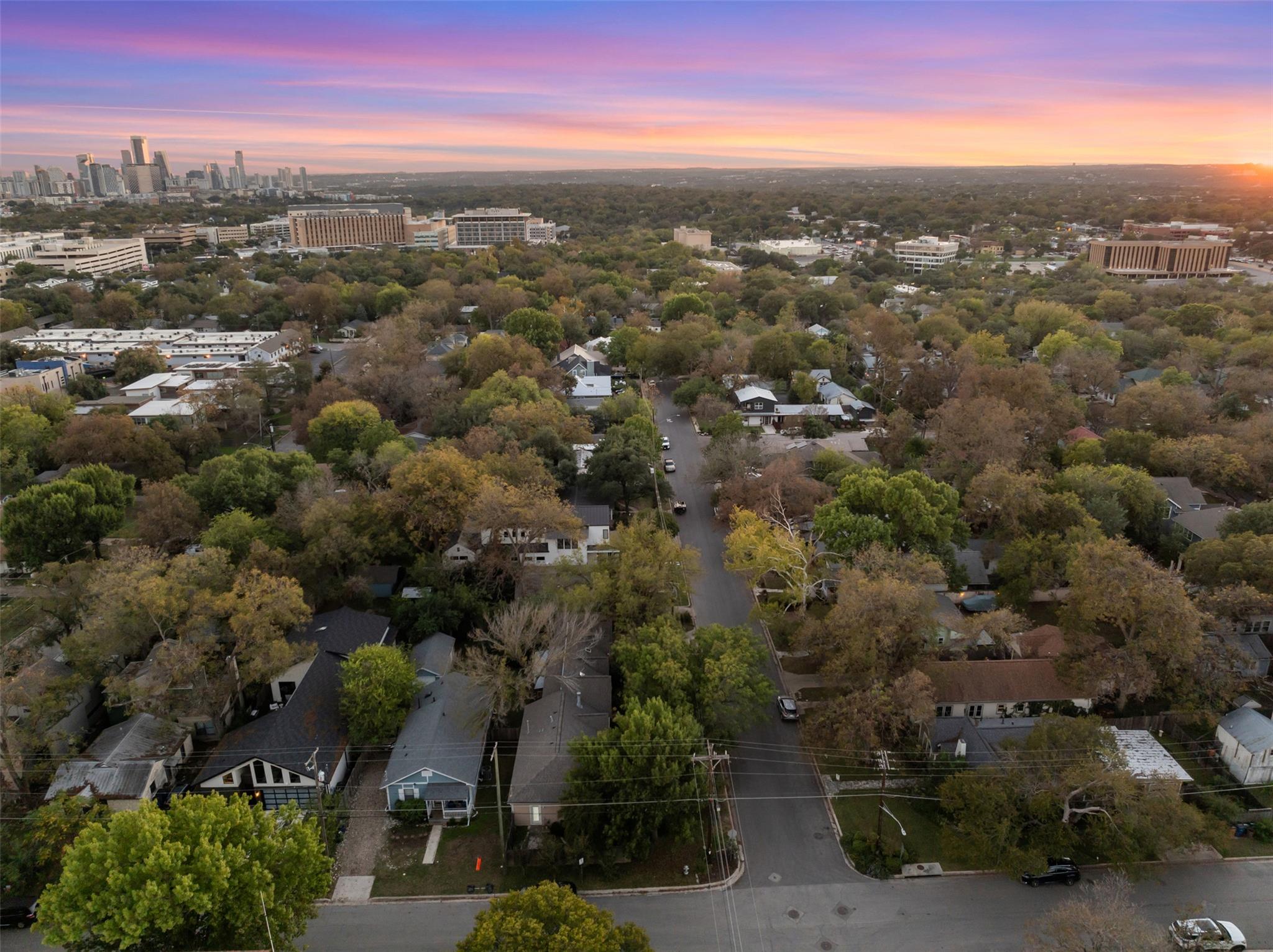 Image 34 of 38 For 4111 Burnet Rd W