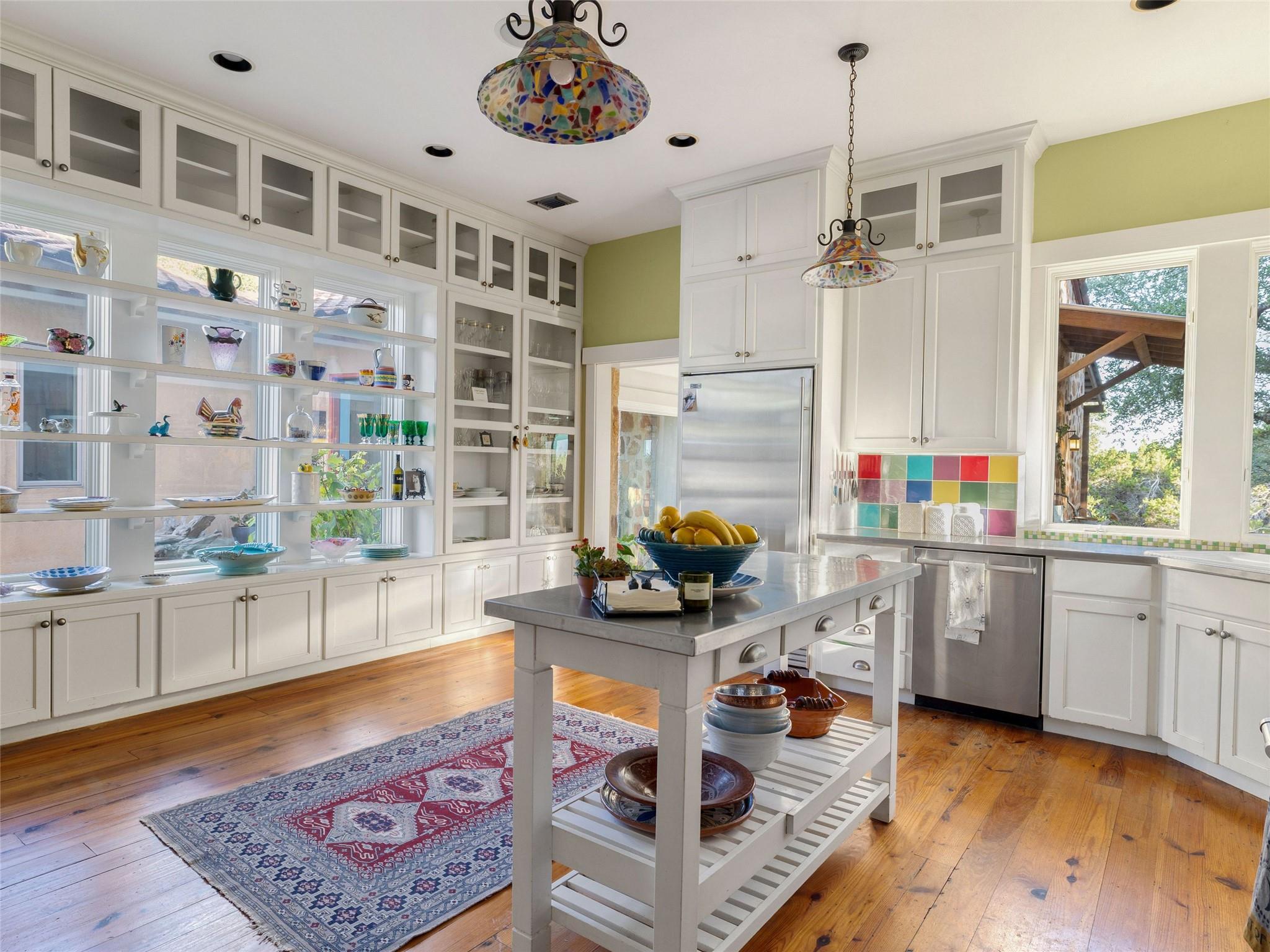 Image 13 of 40 For 5818 Ranch Road 165