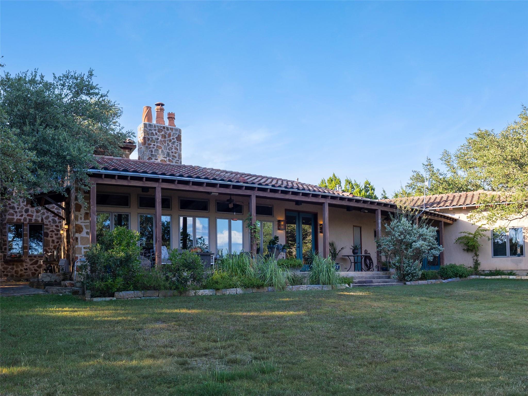 Image 19 of 40 For 5818 Ranch Road 165