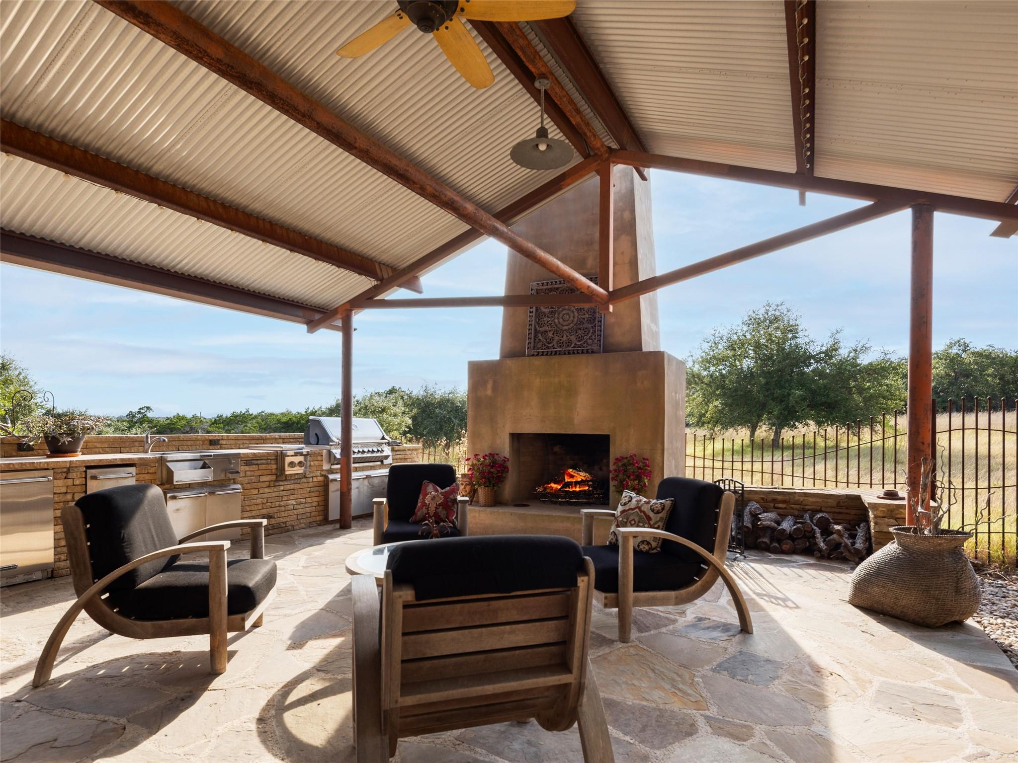 Image 22 of 40 For 5818 Ranch Road 165