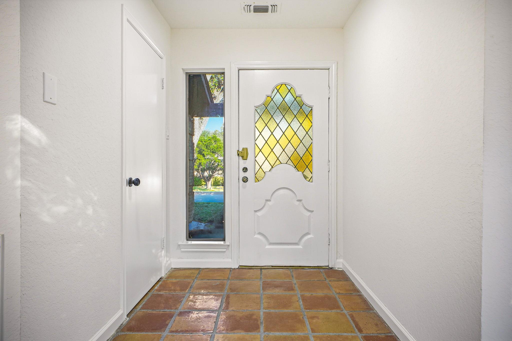 Image 17 of 32 For 6302 Cypress Crk