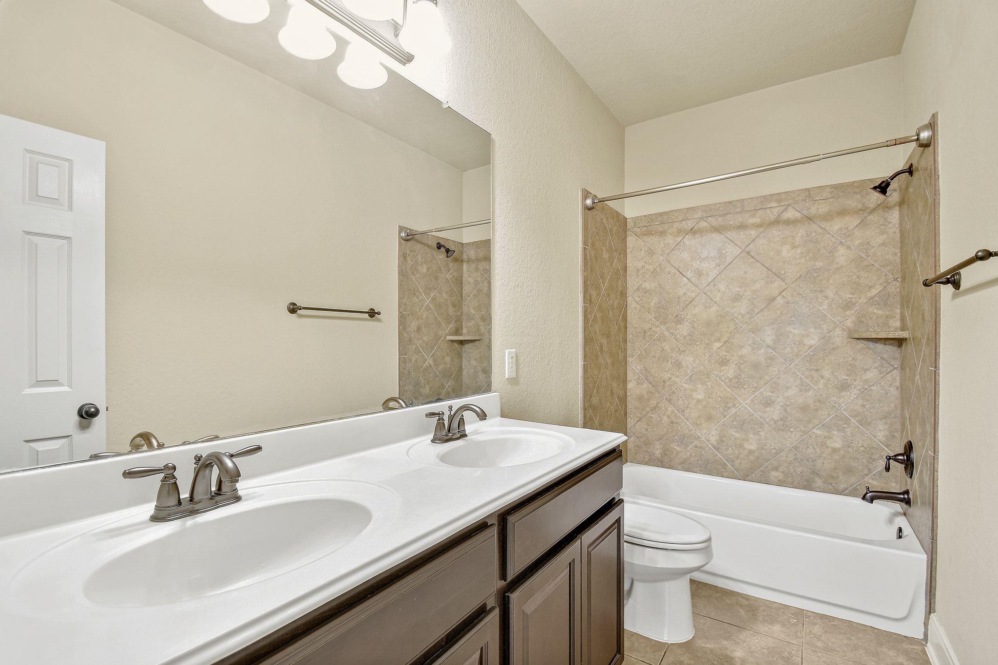 Image 21 of 26 For 136 Gruene Hvn