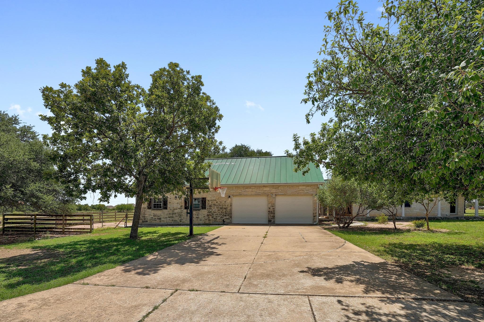 Image 30 of 40 For 3900 Shell Rd