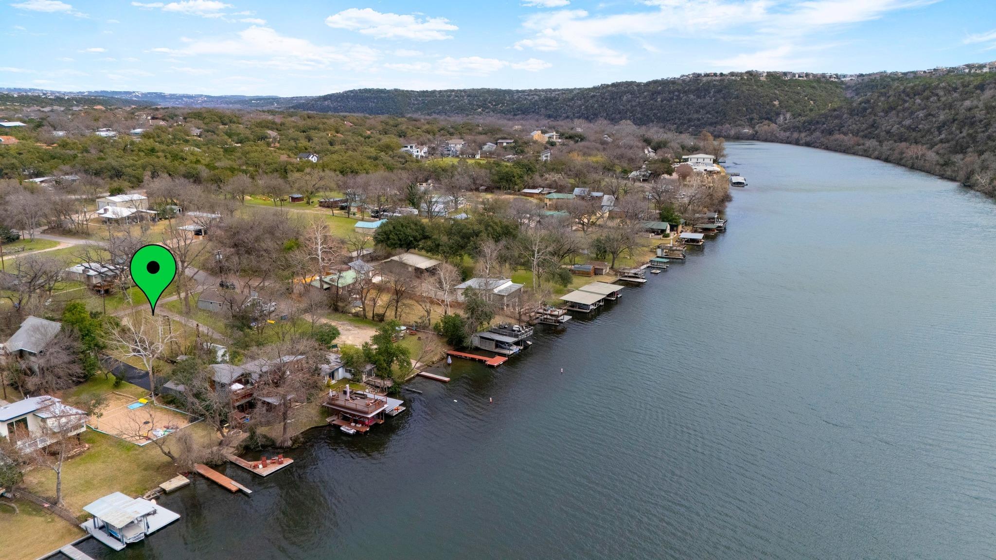 Image 14 of 26 For 13003 On The Lake Rd