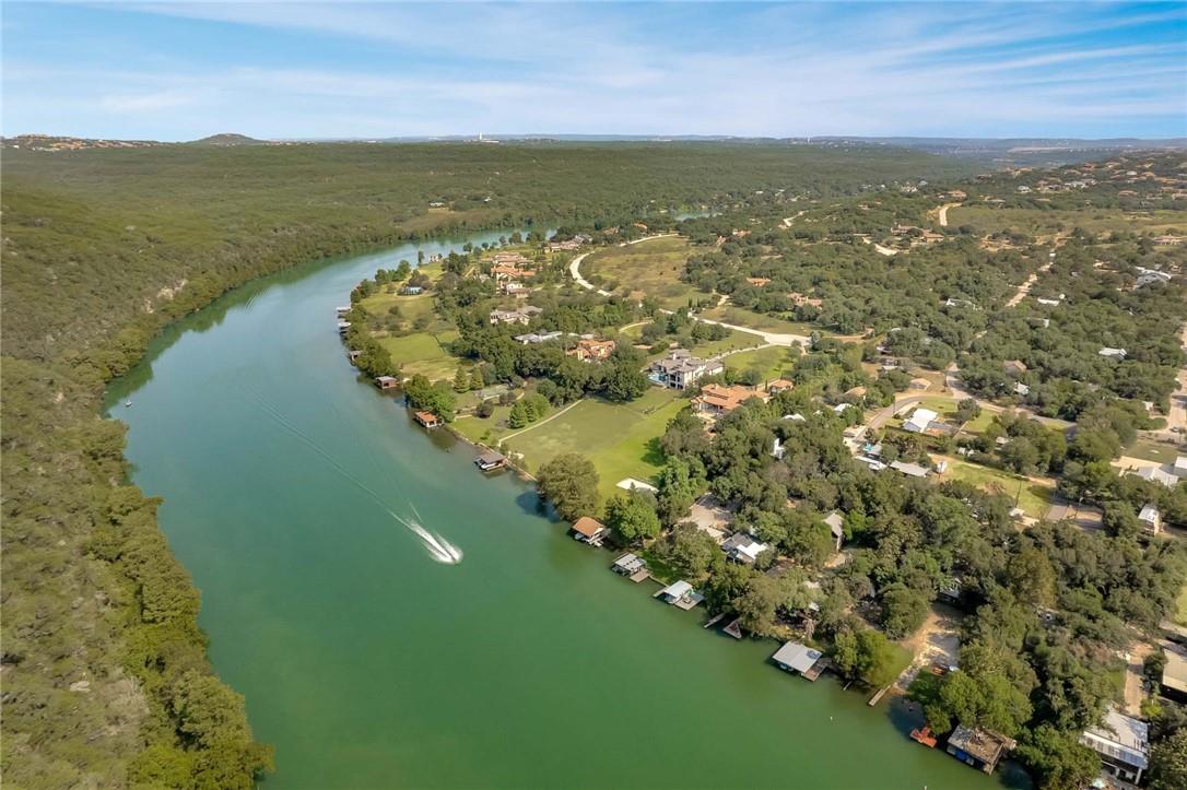 Image 9 of 26 For 13003 On The Lake Rd