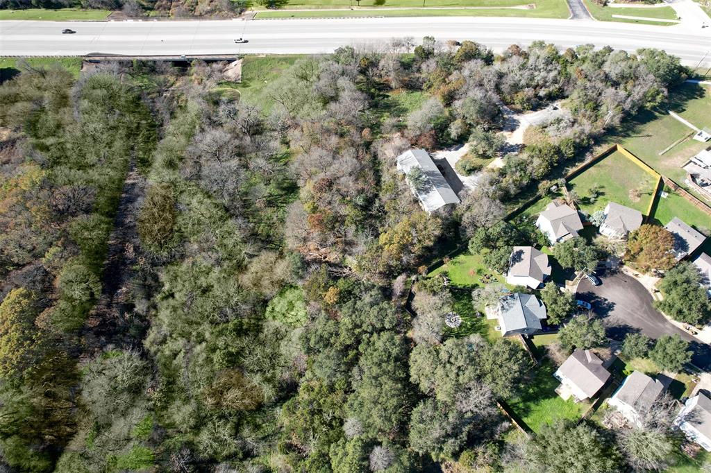 Image 8 of 12 For 10731 Menchaca Rd