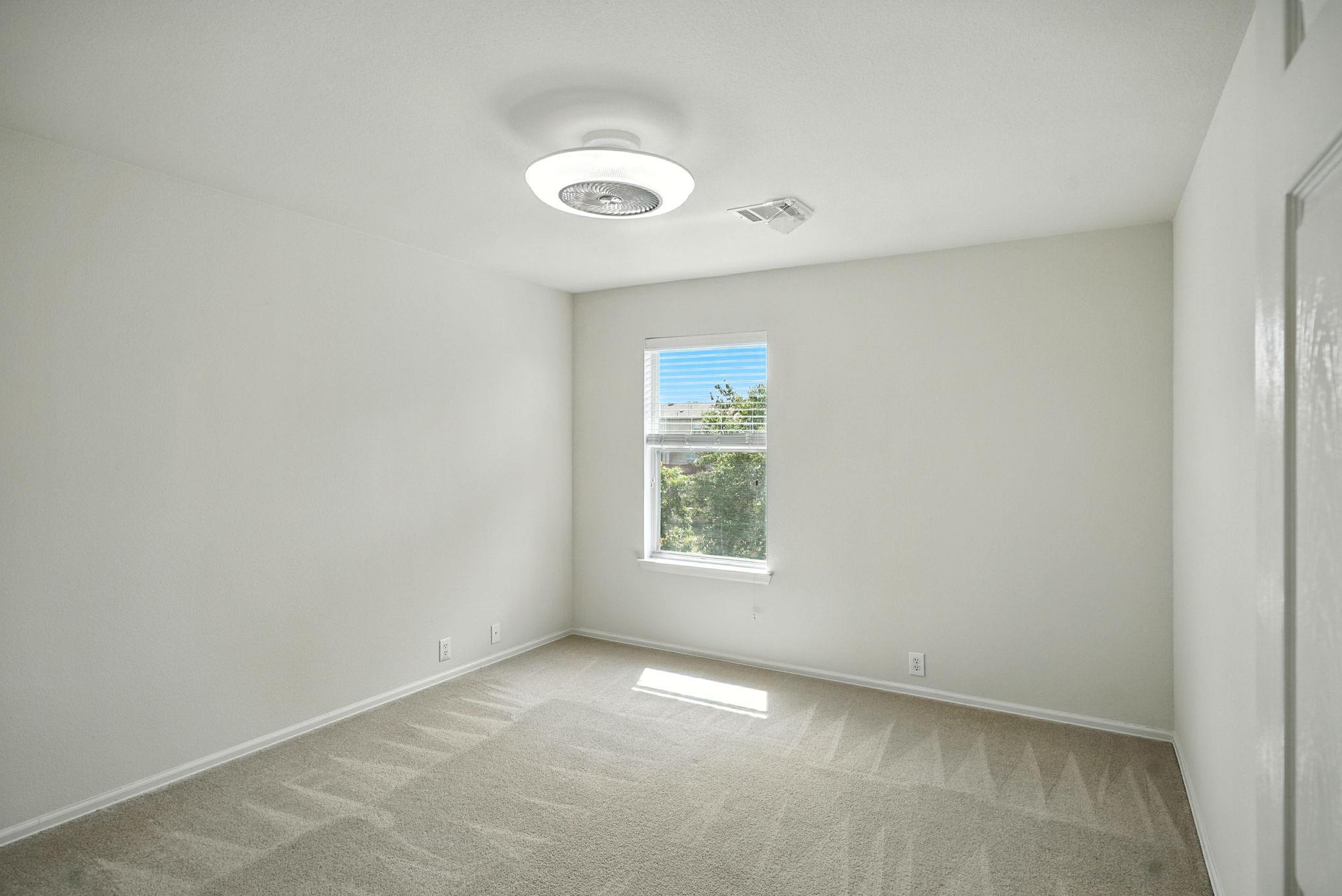 Image 27 of 40 For 9330 Hanover Cv