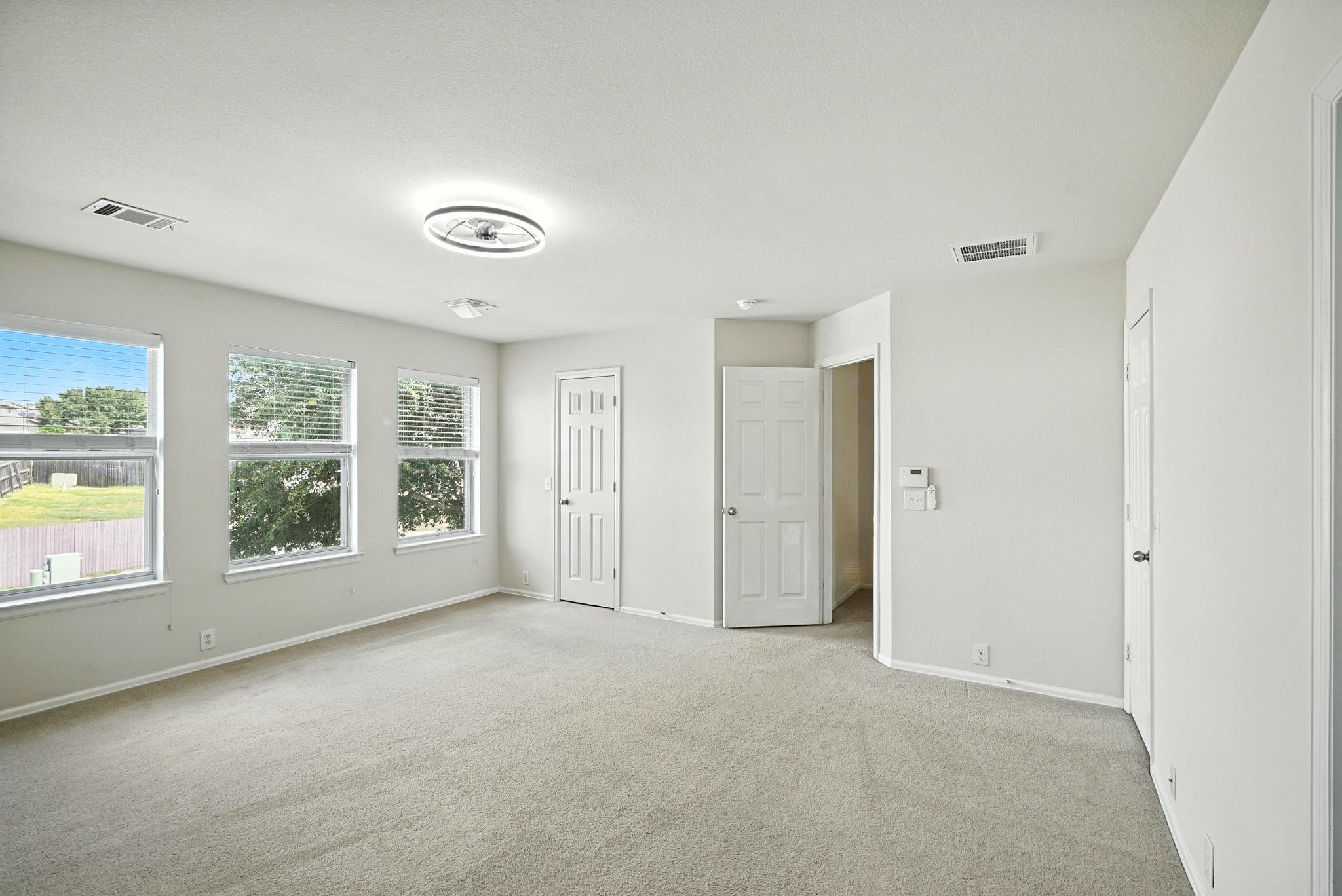 Image 31 of 40 For 9330 Hanover Cv