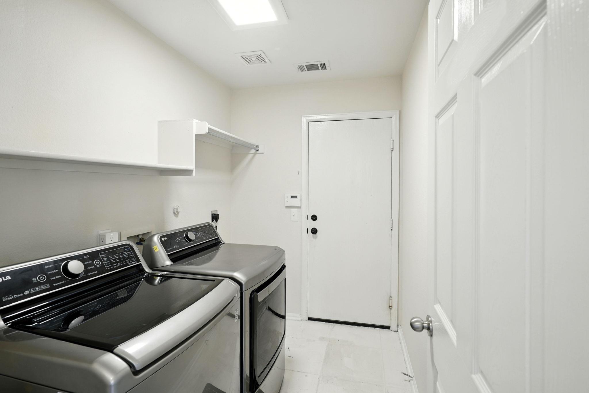 Image 38 of 40 For 9330 Hanover Cv