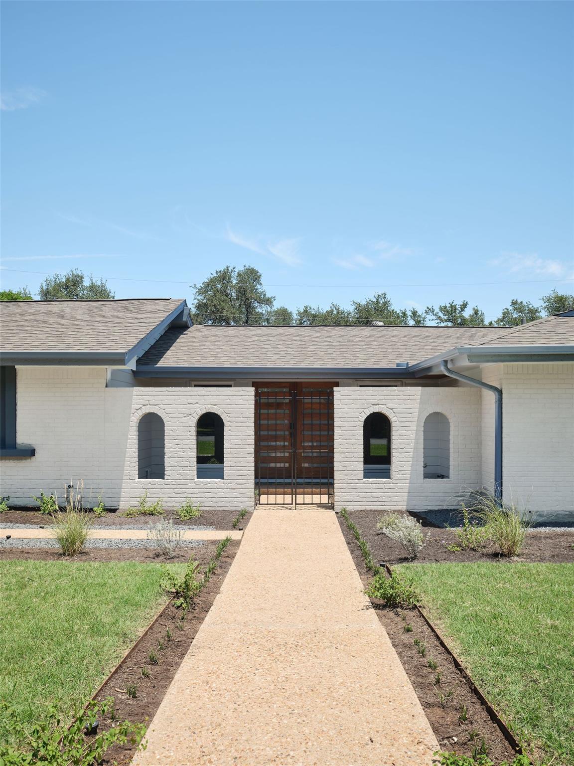 Details for 8704 Balcones Club Dr, Austin, TX 78750