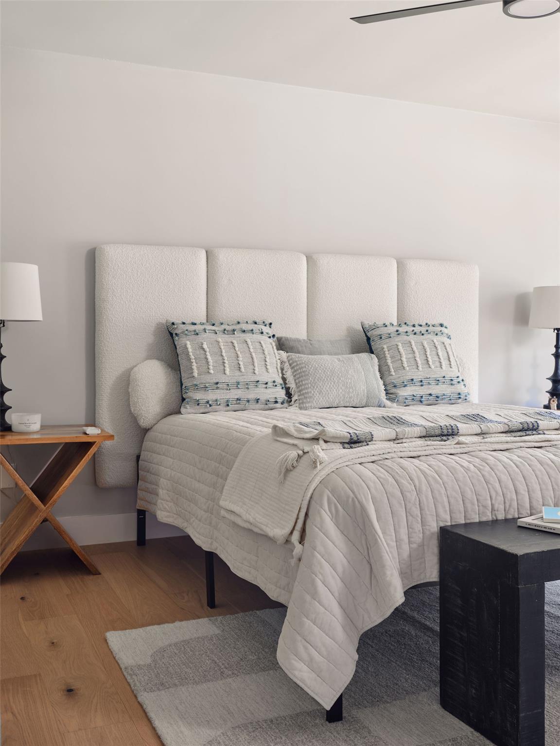 Image 19 of 36 For 8704 Balcones Club Dr