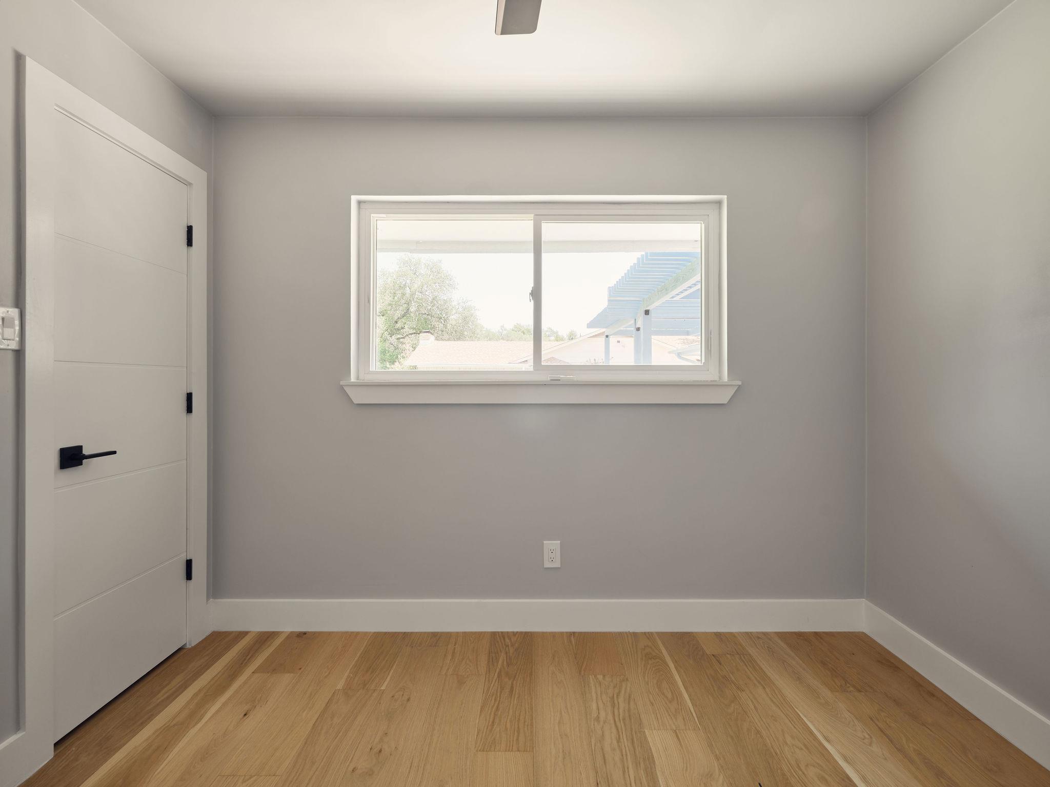 Image 25 of 36 For 8704 Balcones Club Dr