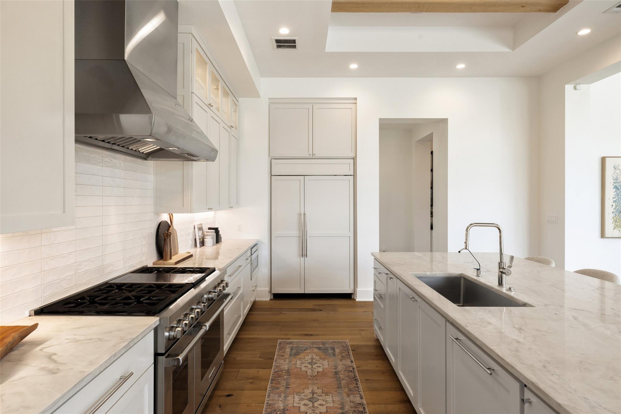 Image 15 of 40 For 567 Delayne Dr