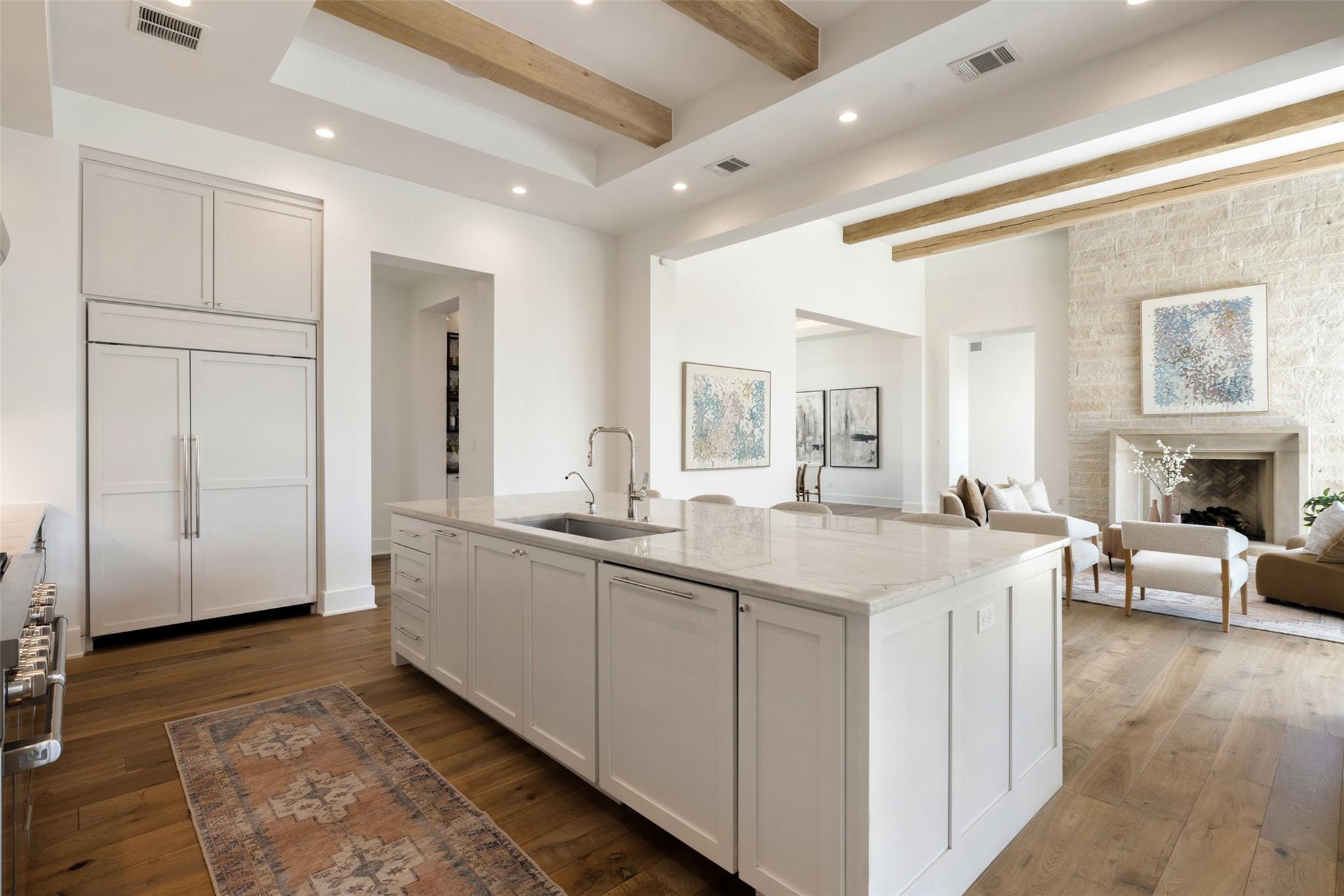 Image 16 of 40 For 567 Delayne Dr