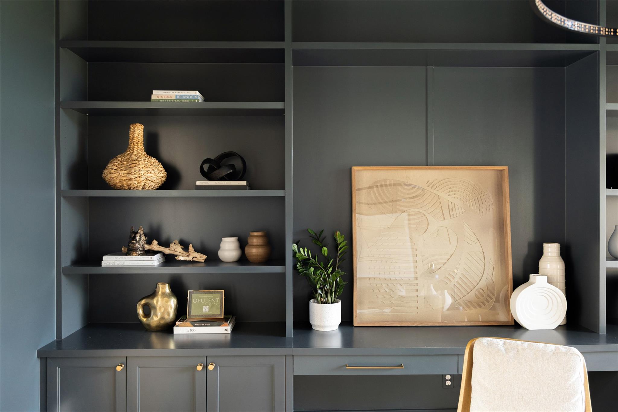 Image 22 of 40 For 567 Delayne Dr