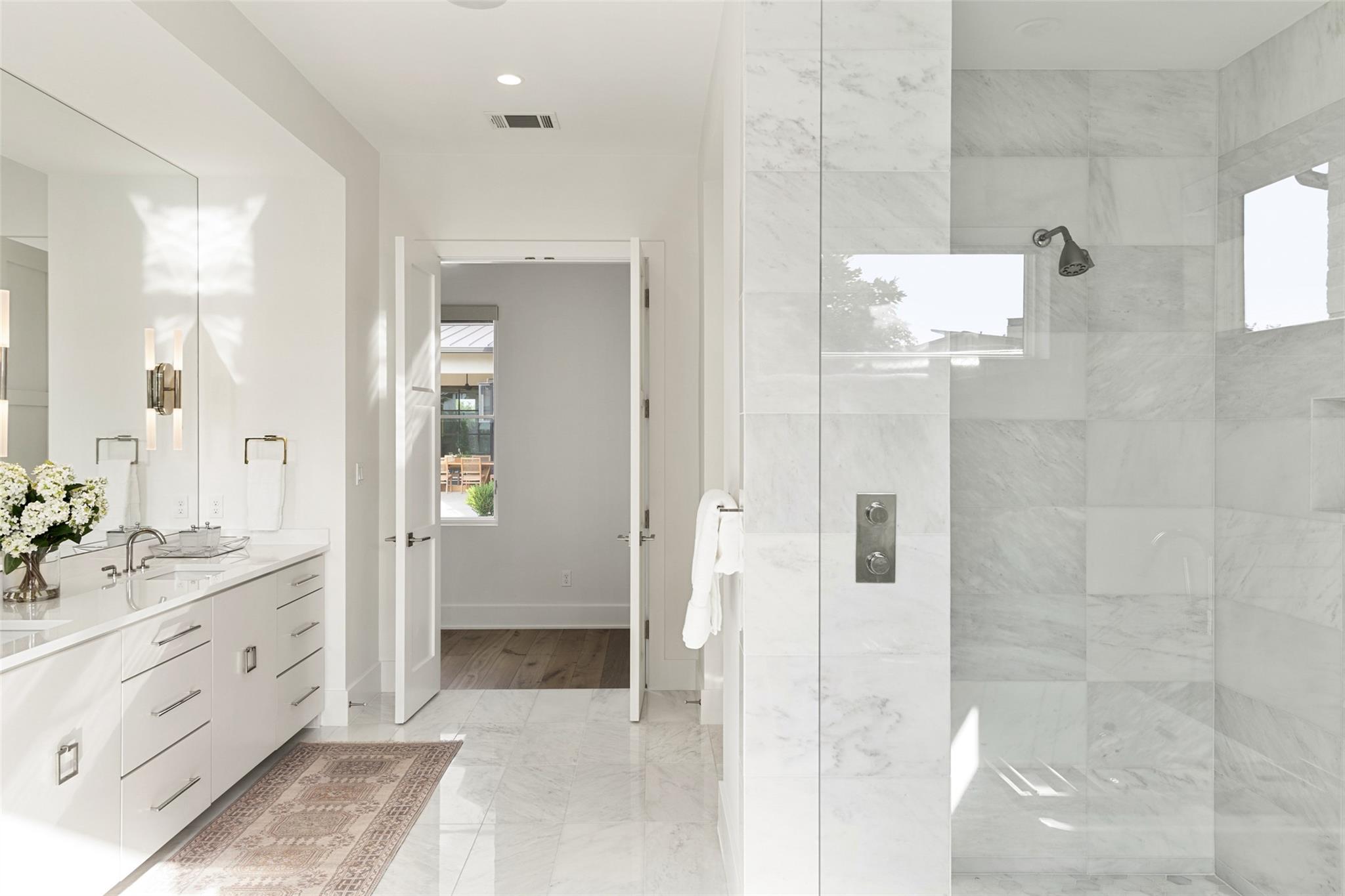 Image 25 of 40 For 567 Delayne Dr