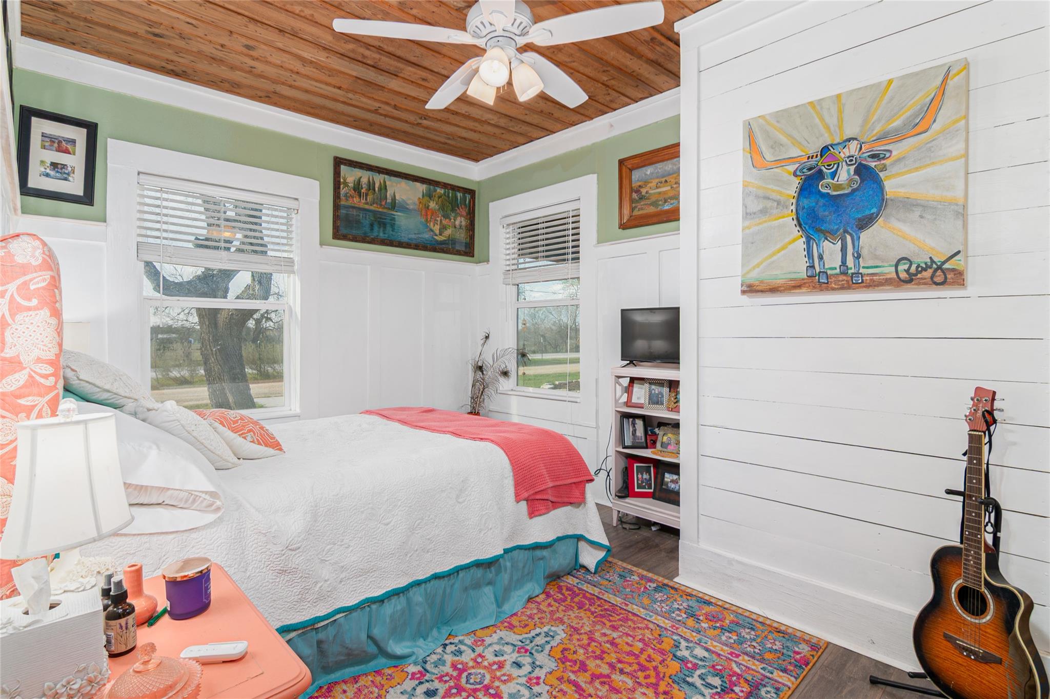 Image 12 of 38 For 7150 Linne Rd