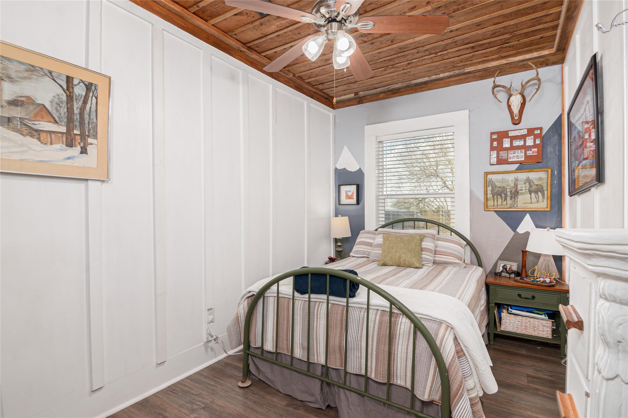 Image 14 of 38 For 7150 Linne Rd