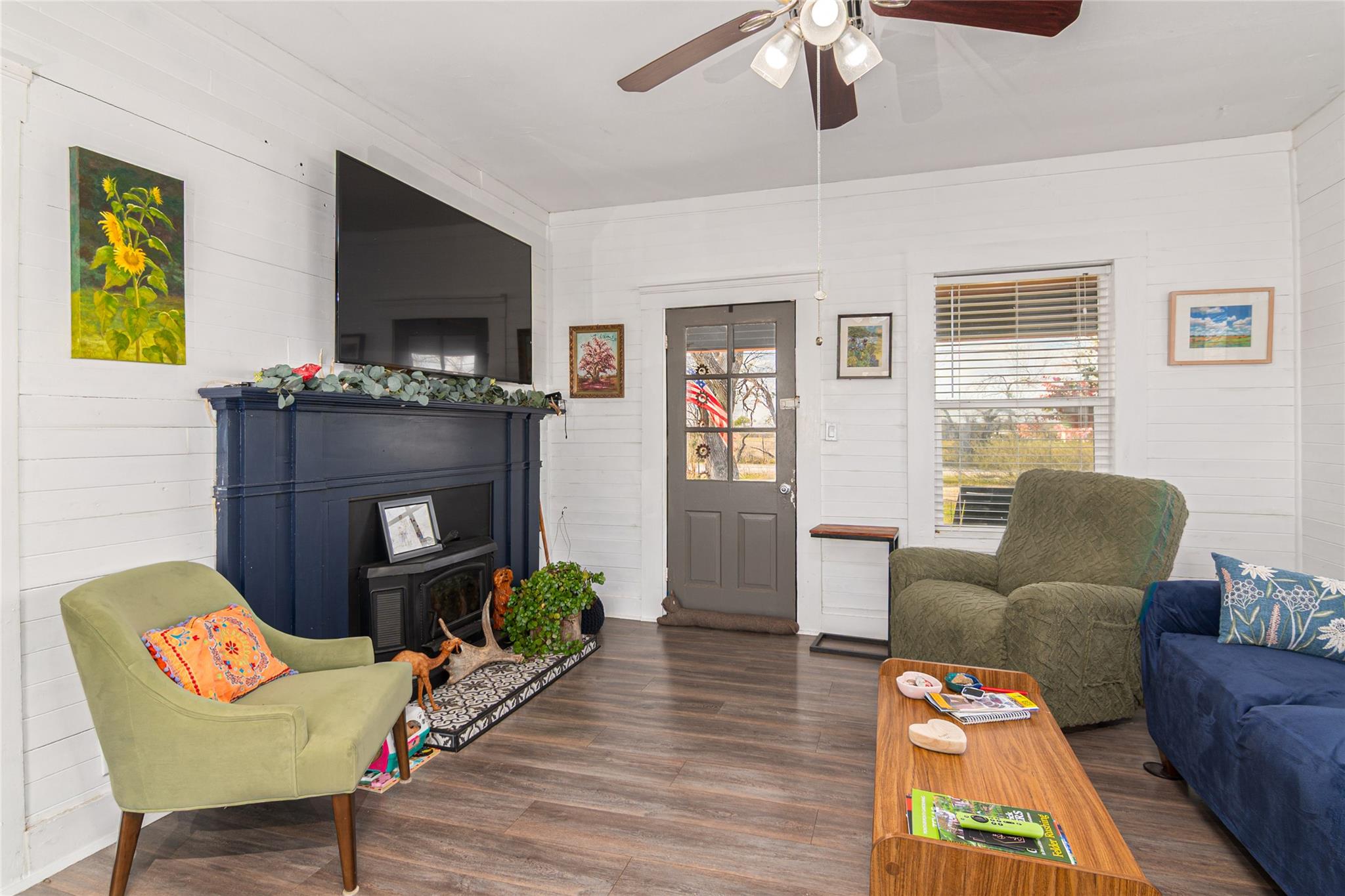 Image 6 of 38 For 7150 Linne Rd