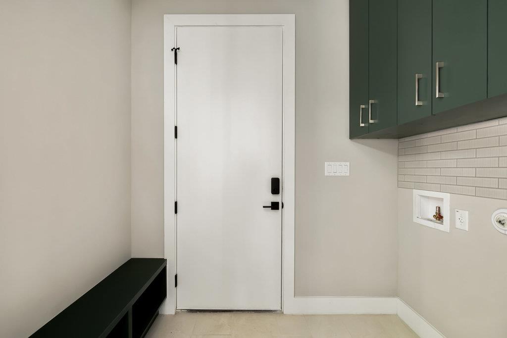 Image 29 of 40 For 1401 3rd St 1