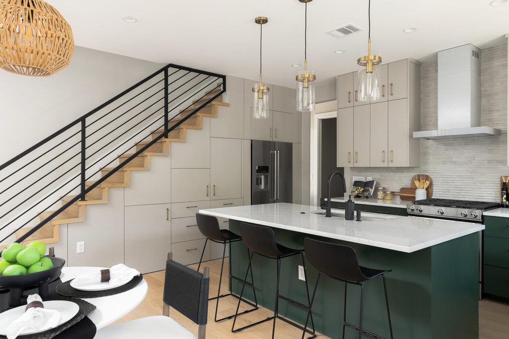 Image 37 of 40 For 1401 3rd St 1