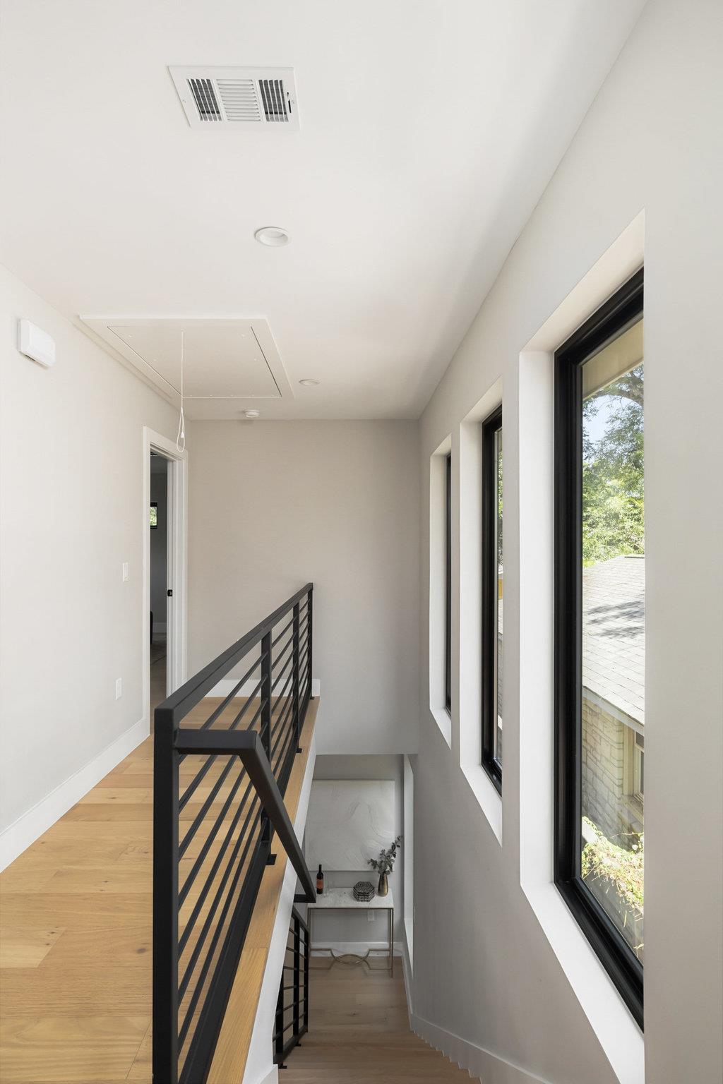 Image 38 of 40 For 1401 3rd St 1