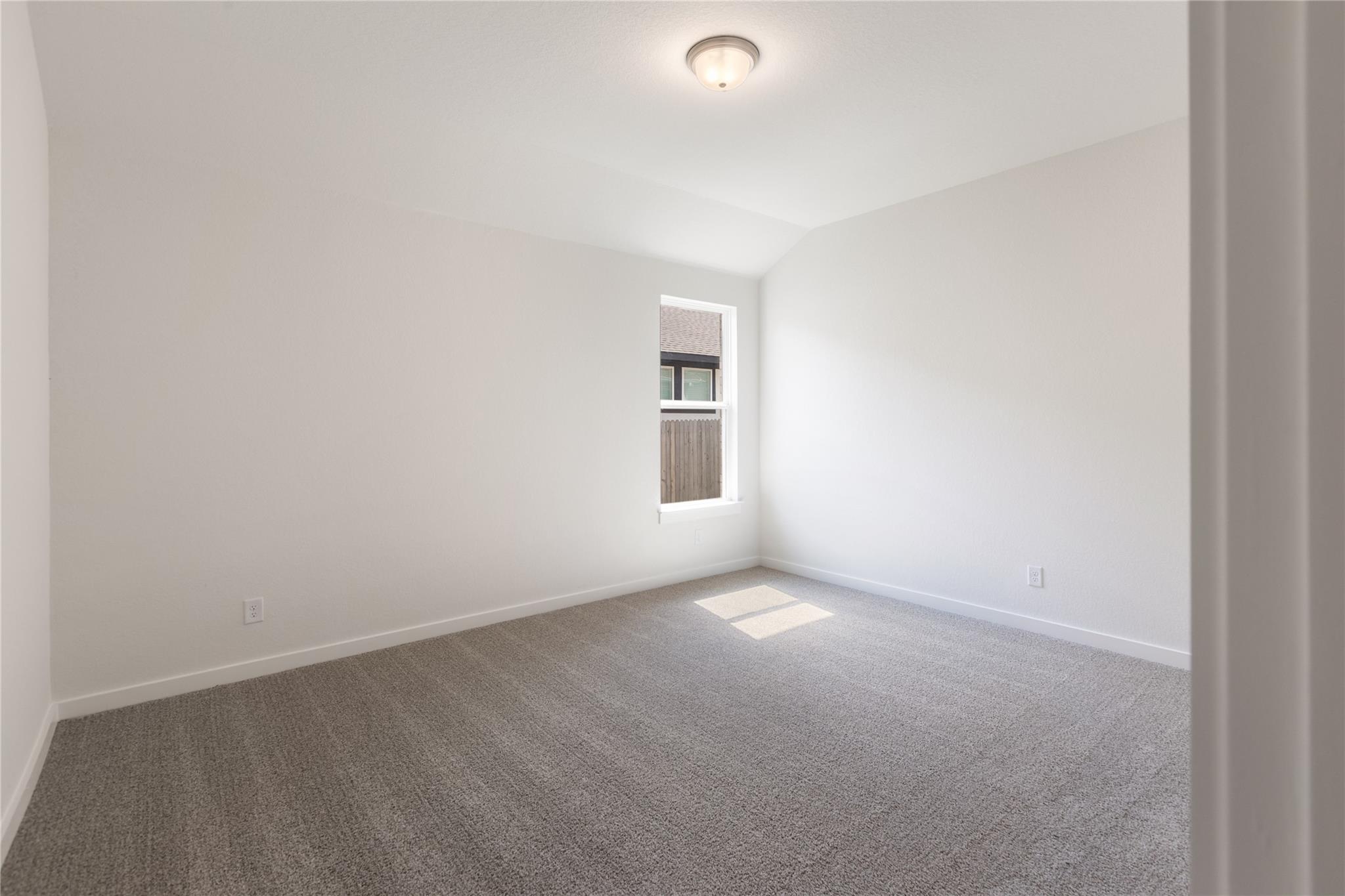 Image 10 of 27 For 609 Borchers Ave