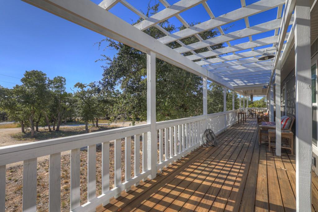 Image 5 of 40 For 270 Lakewood Ct