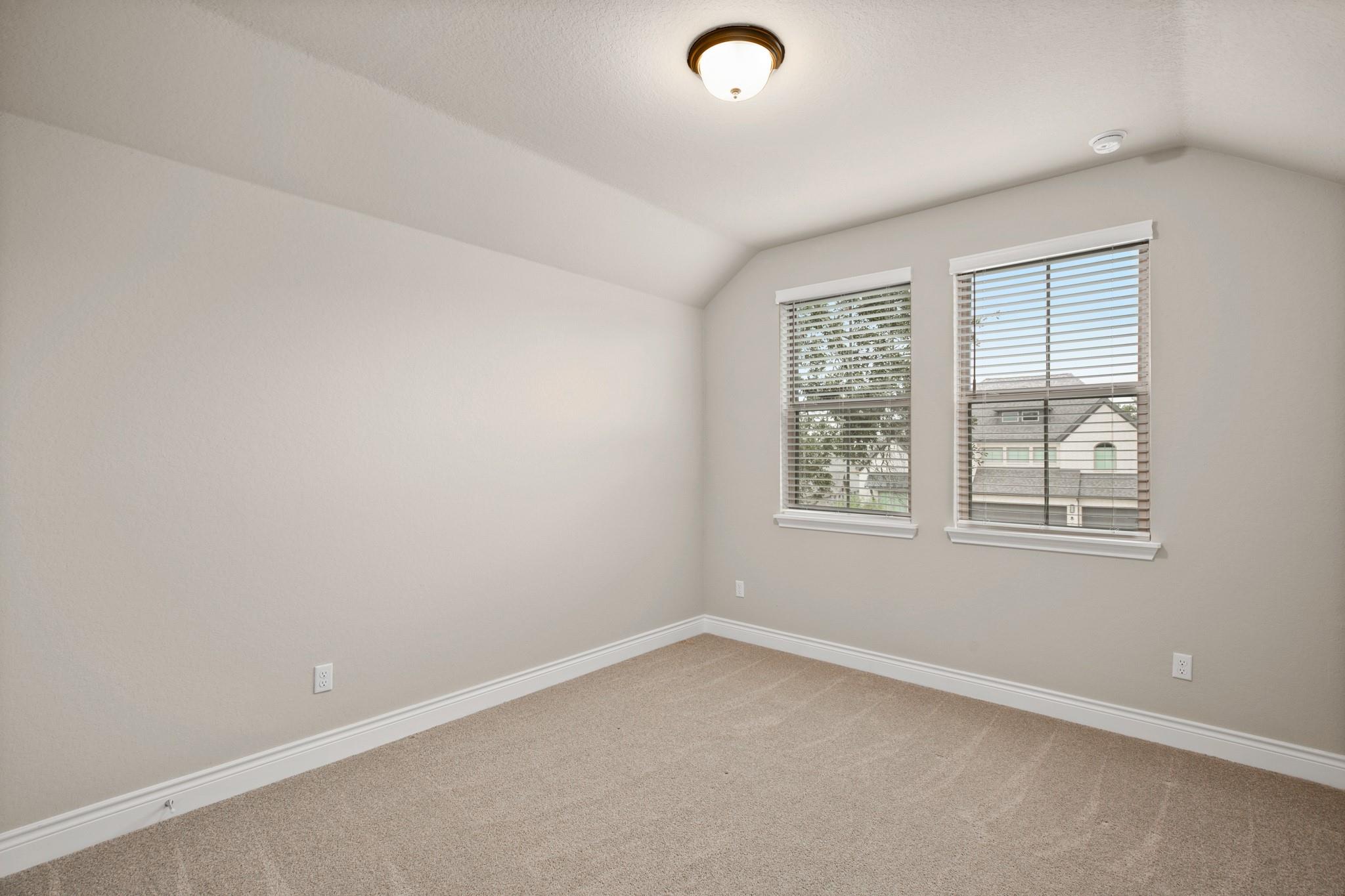 Image 29 of 34 For 1164 Waddie Way