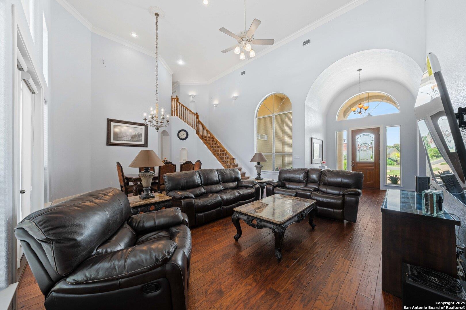 Image 10 of 34 For 30900 Woodbine Way Way