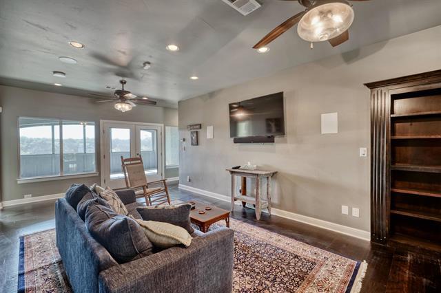 Image 19 of 28 For 125 Primera Ct