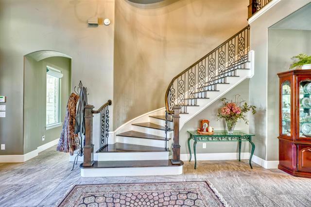 Image 3 of 28 For 125 Primera Ct