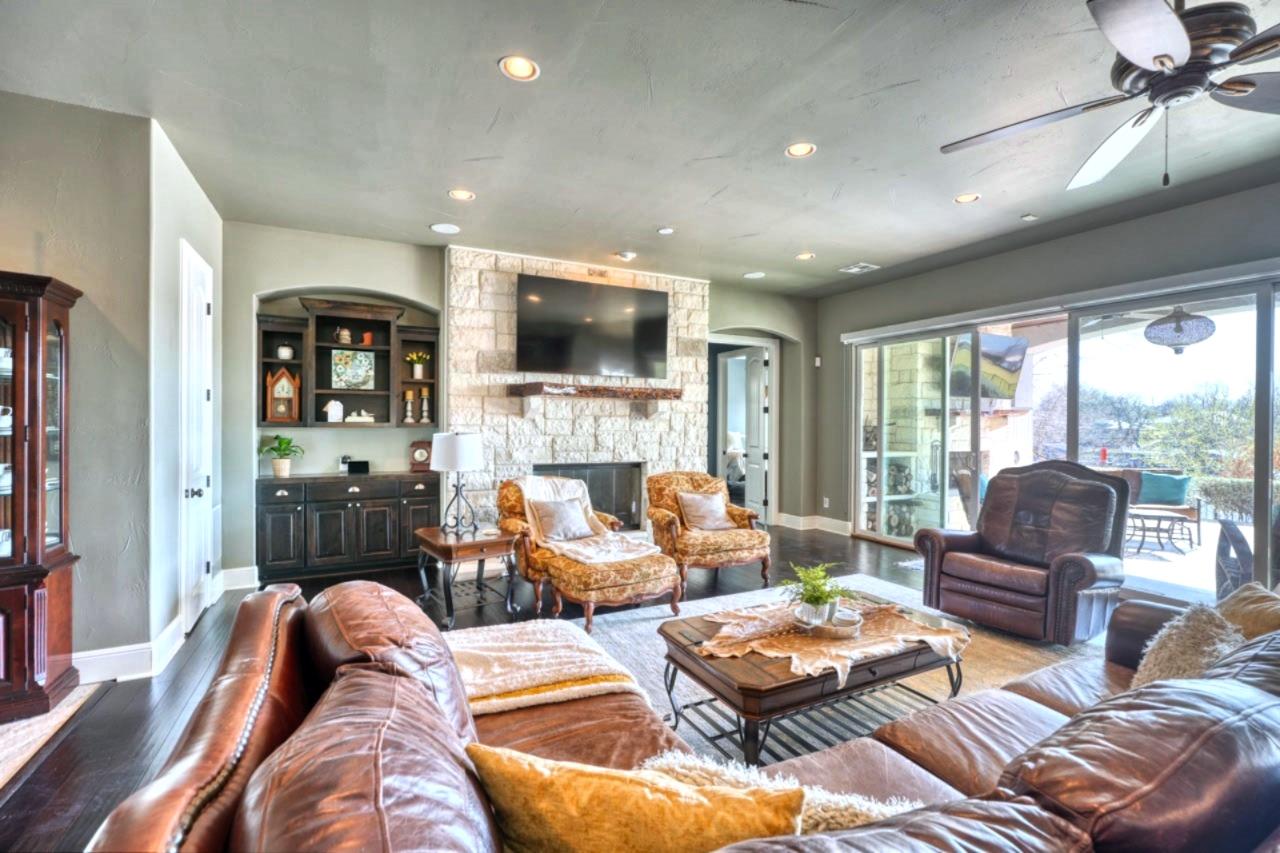 Image 8 of 28 For 125 Primera Ct