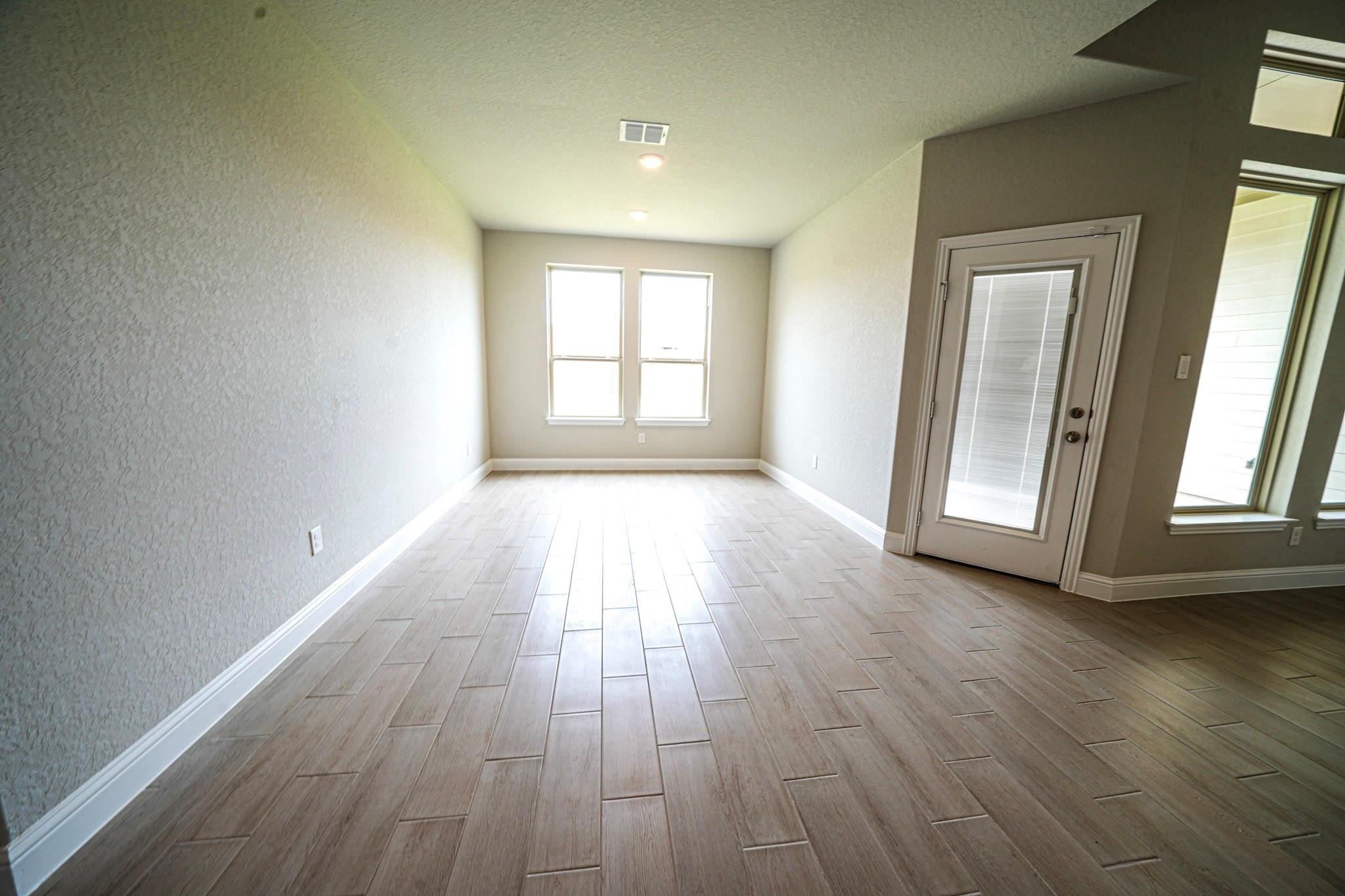 Image 11 of 22 For 413 Canton Chase