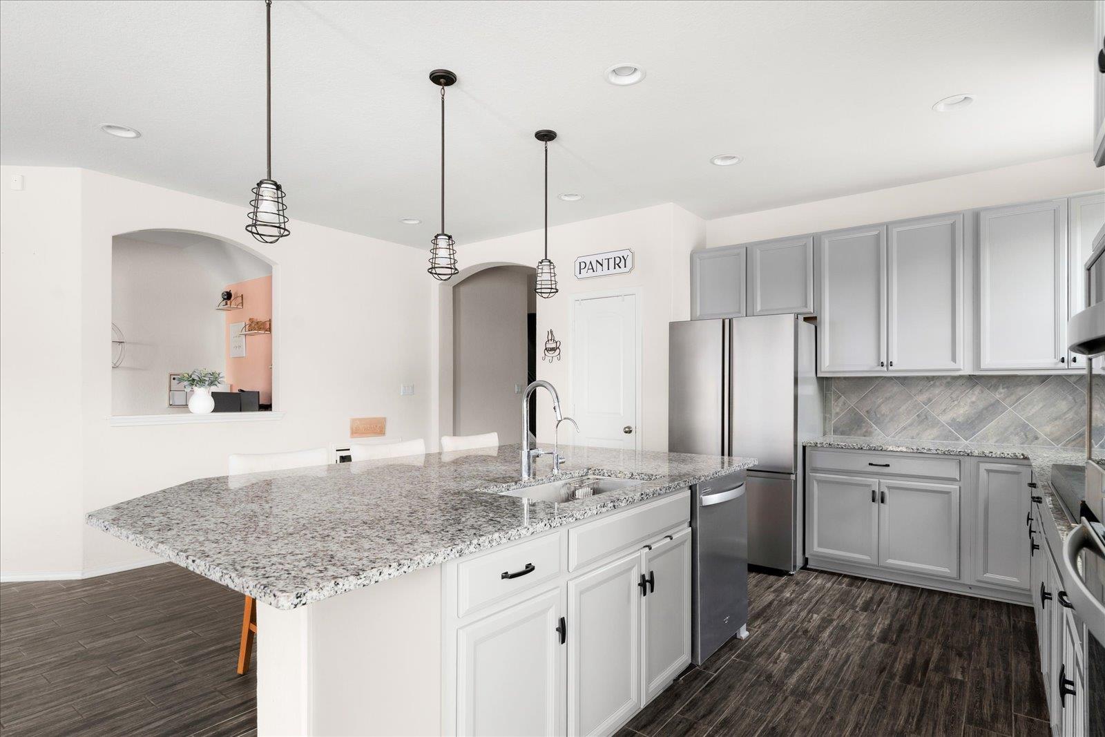 Image 10 of 40 For 3262 Wild Iris