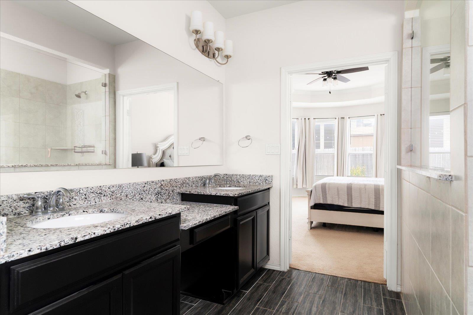 Image 19 of 40 For 3262 Wild Iris