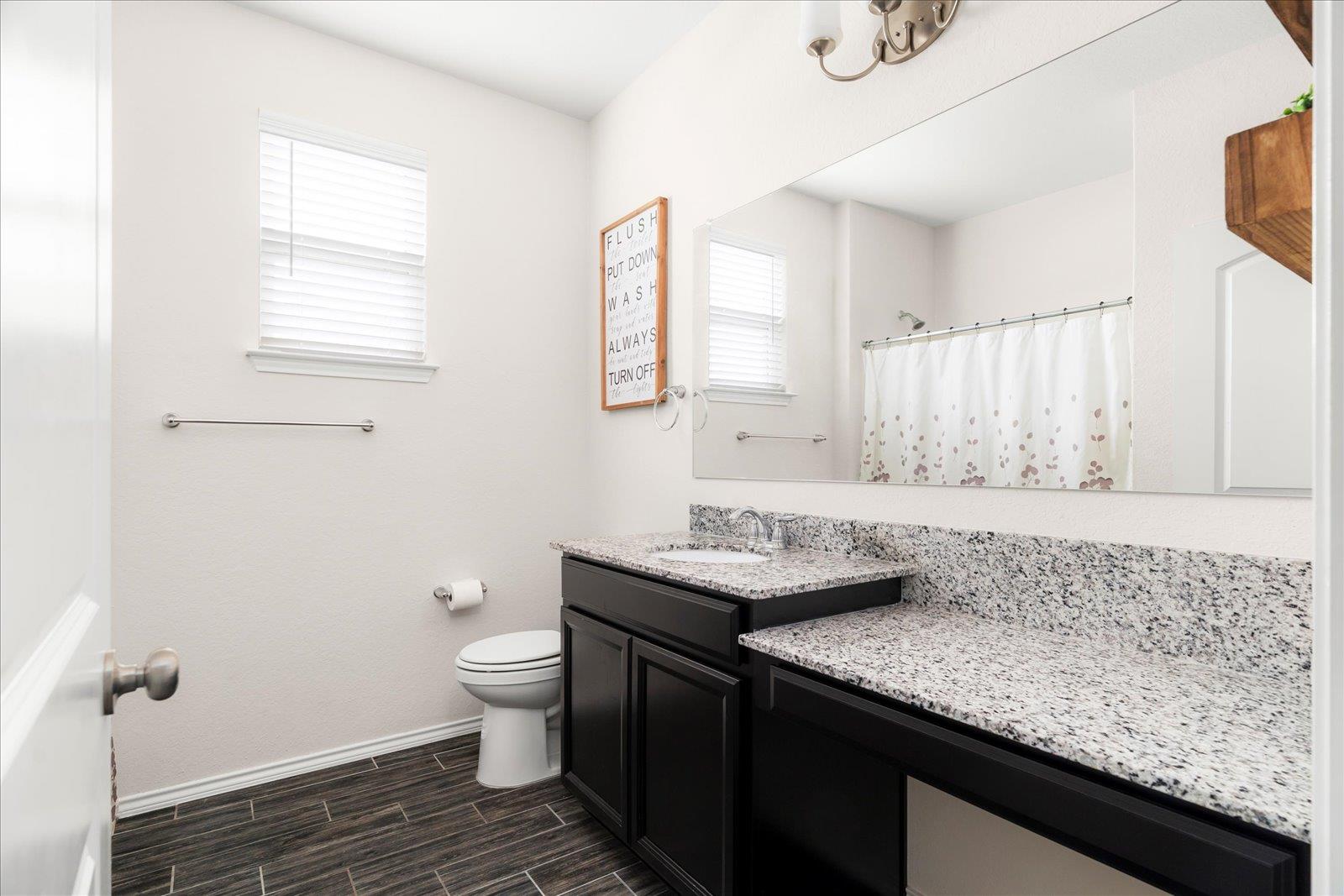 Image 22 of 40 For 3262 Wild Iris