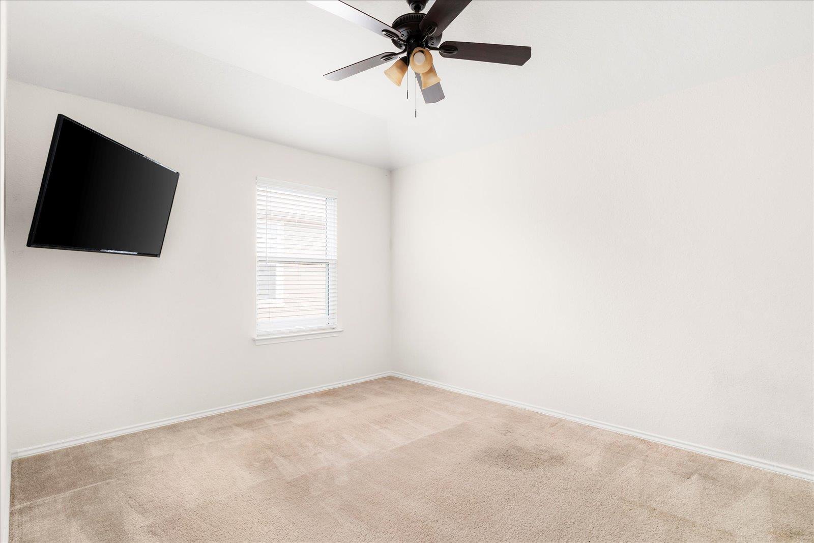 Image 27 of 40 For 3262 Wild Iris