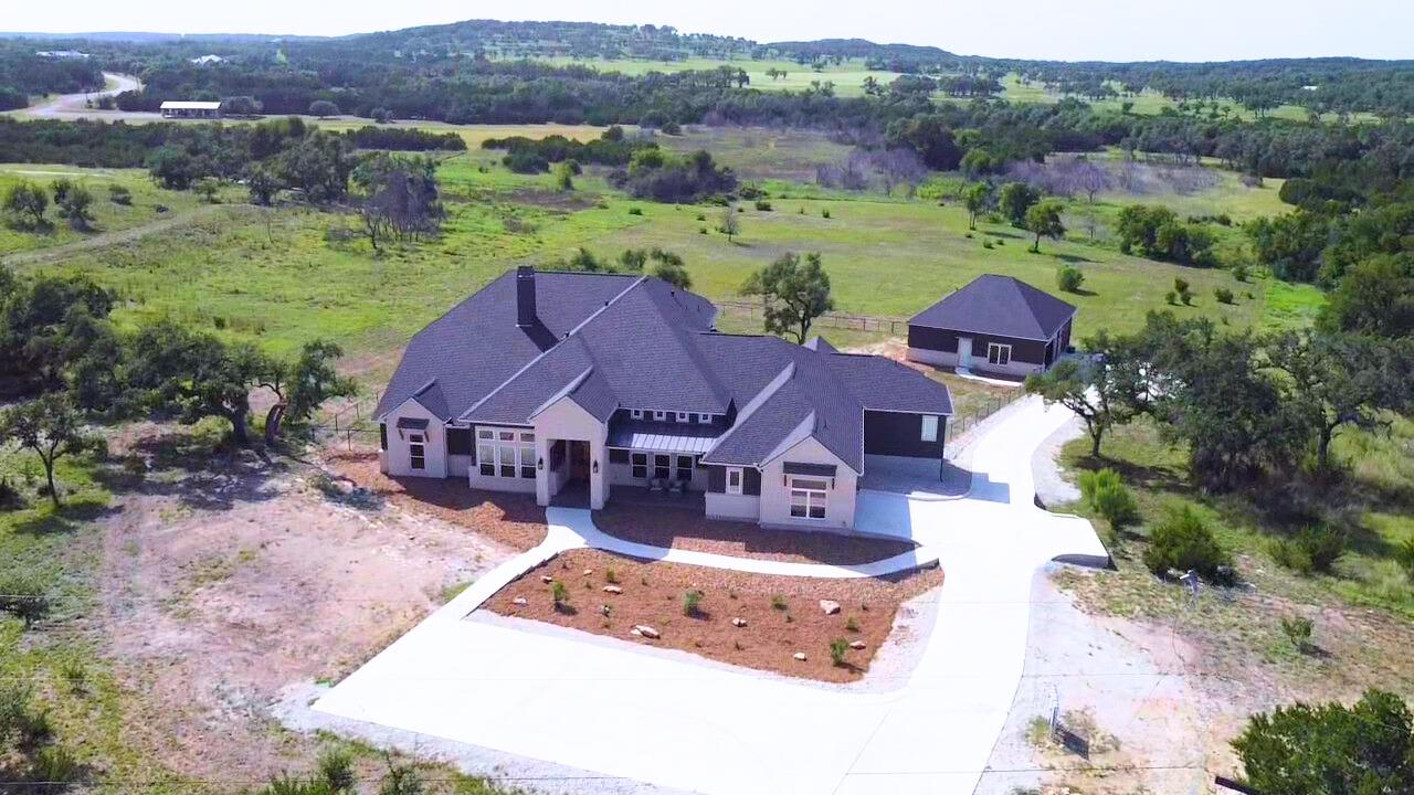 Image 2 of 39 For 321 Vista View Place Pl