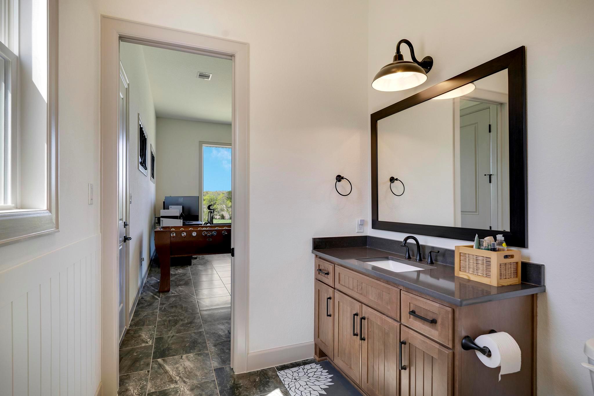 Image 38 of 39 For 321 Vista View Place Pl