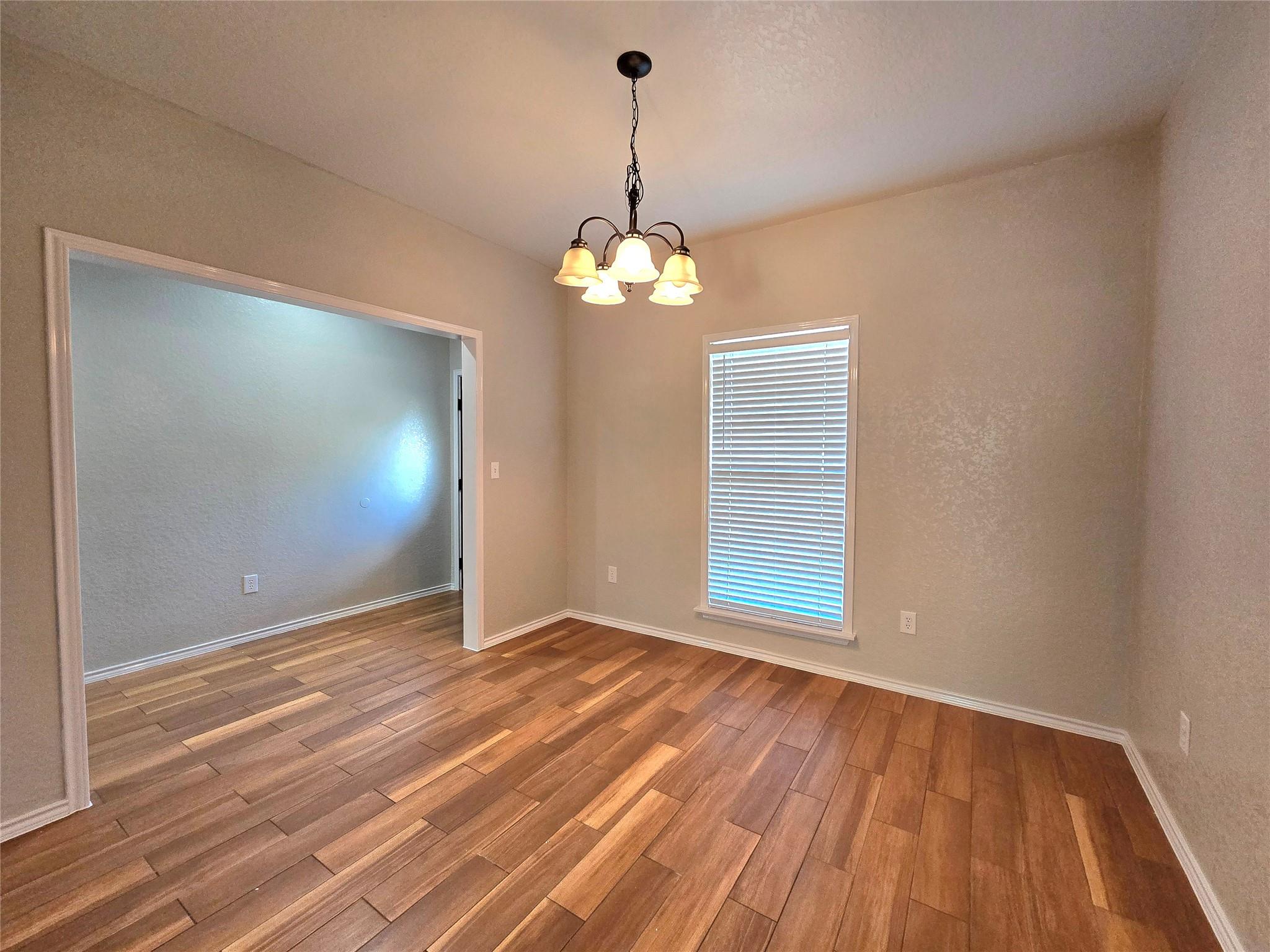 Image 3 of 31 For 6 Sun Flower Cir