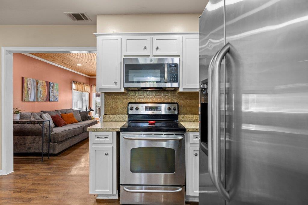 Image 10 of 28 For 312 Gerald Dr