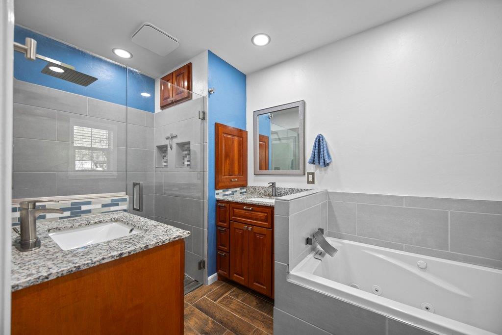 Image 16 of 28 For 312 Gerald Dr