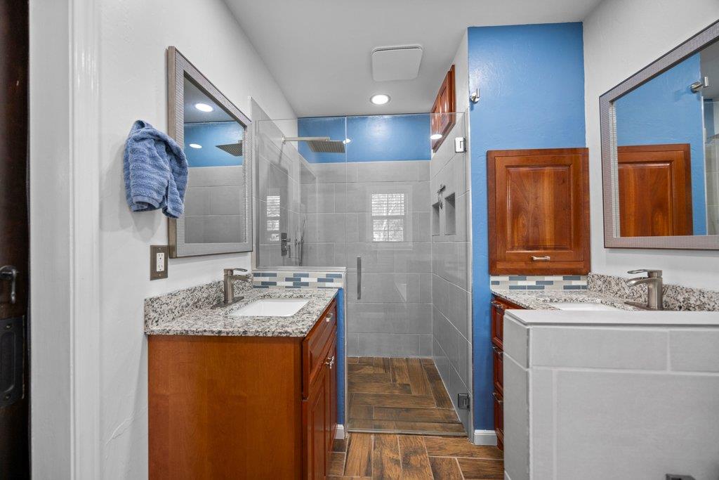 Image 17 of 28 For 312 Gerald Dr