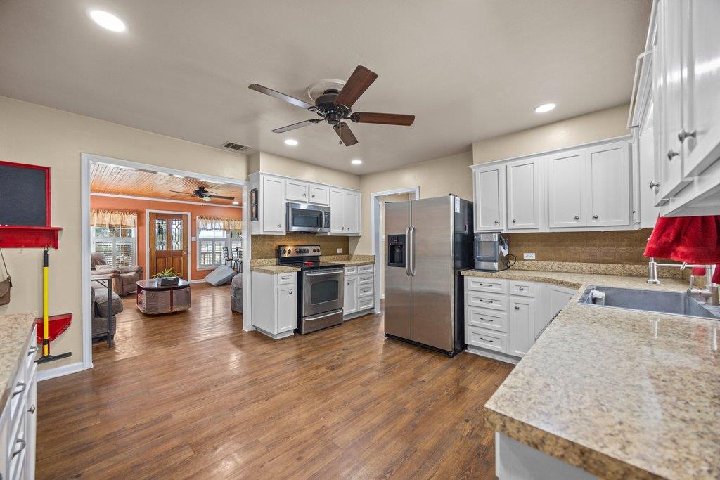 Image 9 of 28 For 312 Gerald Dr