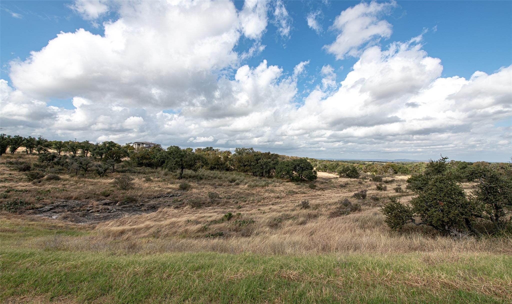 Image 18 of 25 For 470 Comanche Rdg