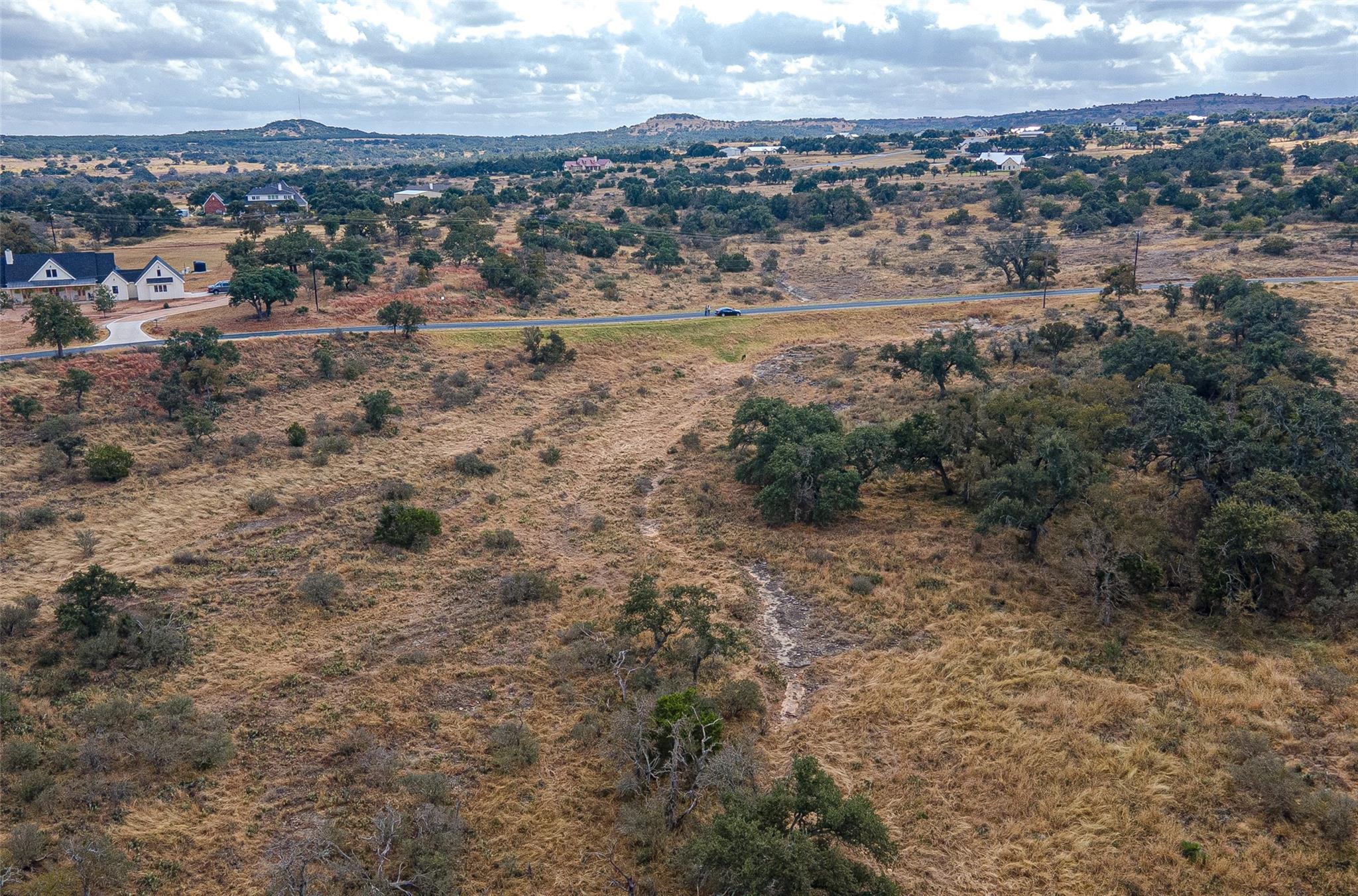 Image 23 of 25 For 470 Comanche Rdg