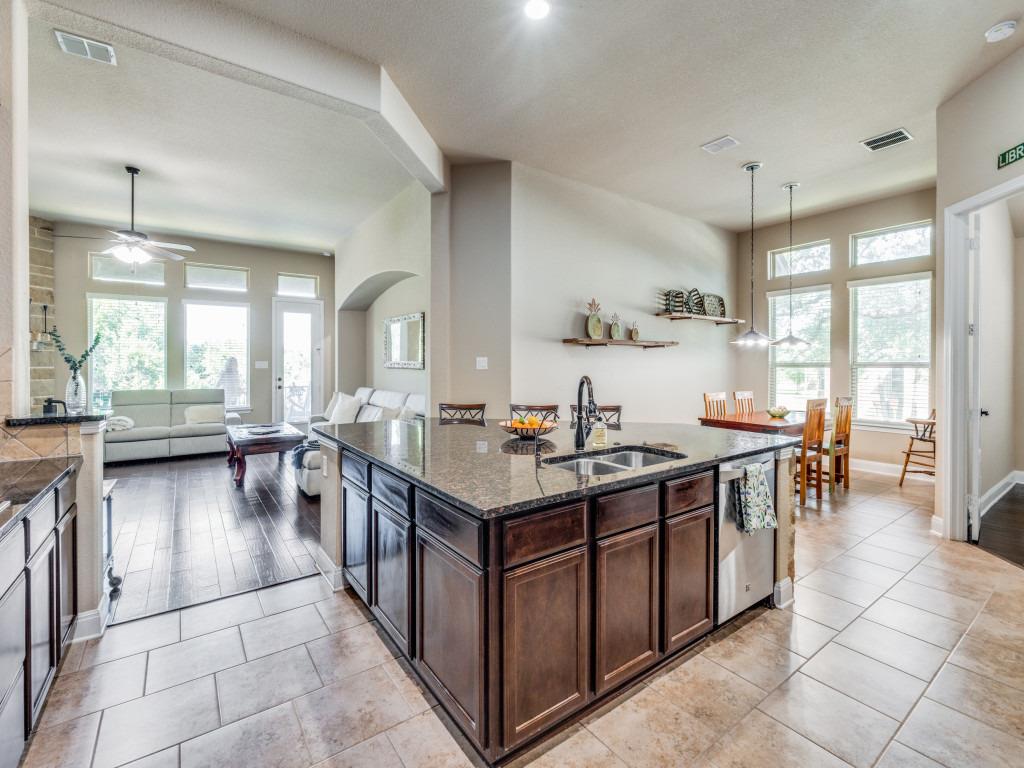 Image 11 of 35 For 5604 Copper Creek St